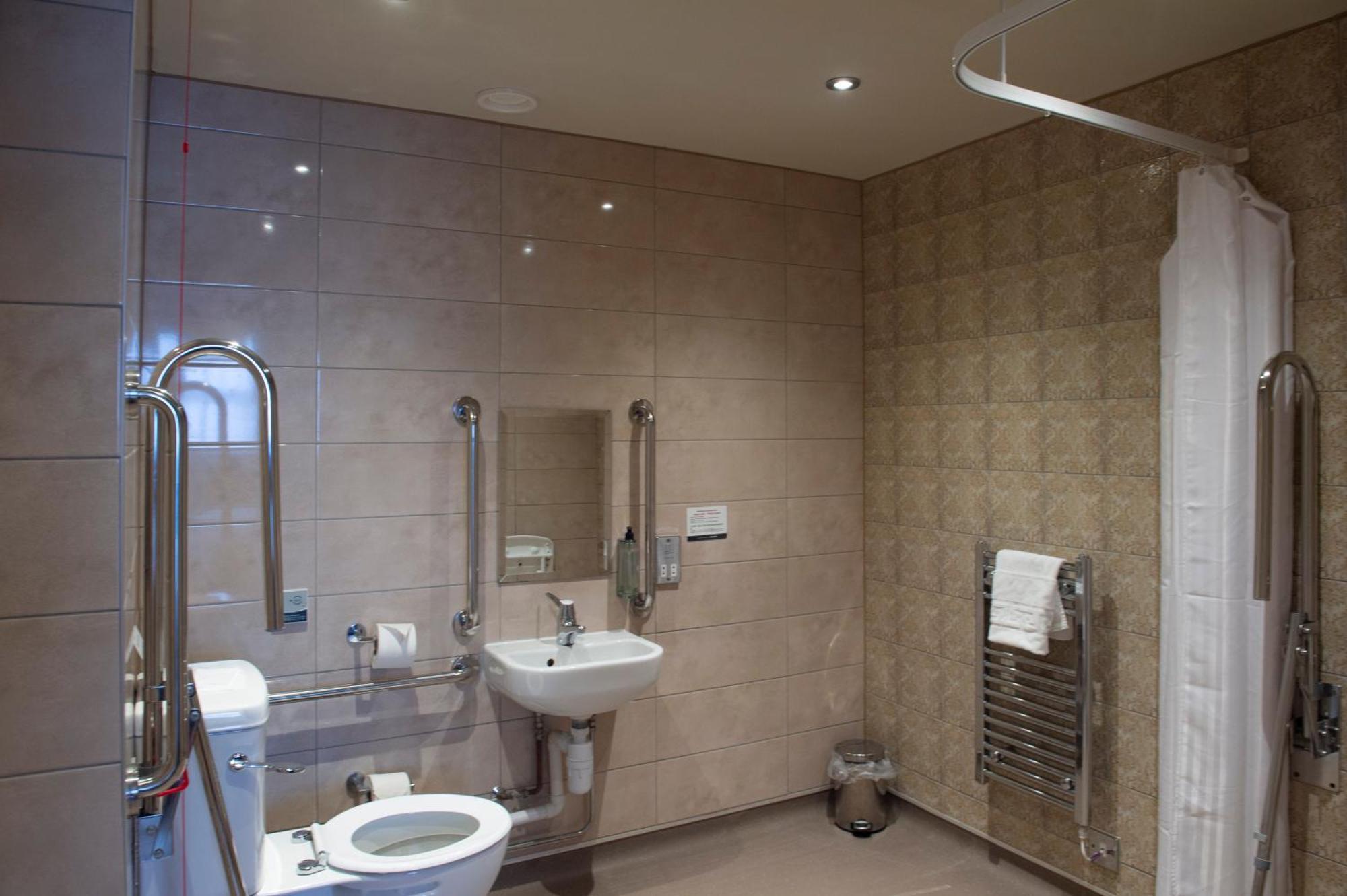 Sandford House Hotel Wetherspoon Huntingdon Zewnętrze zdjęcie