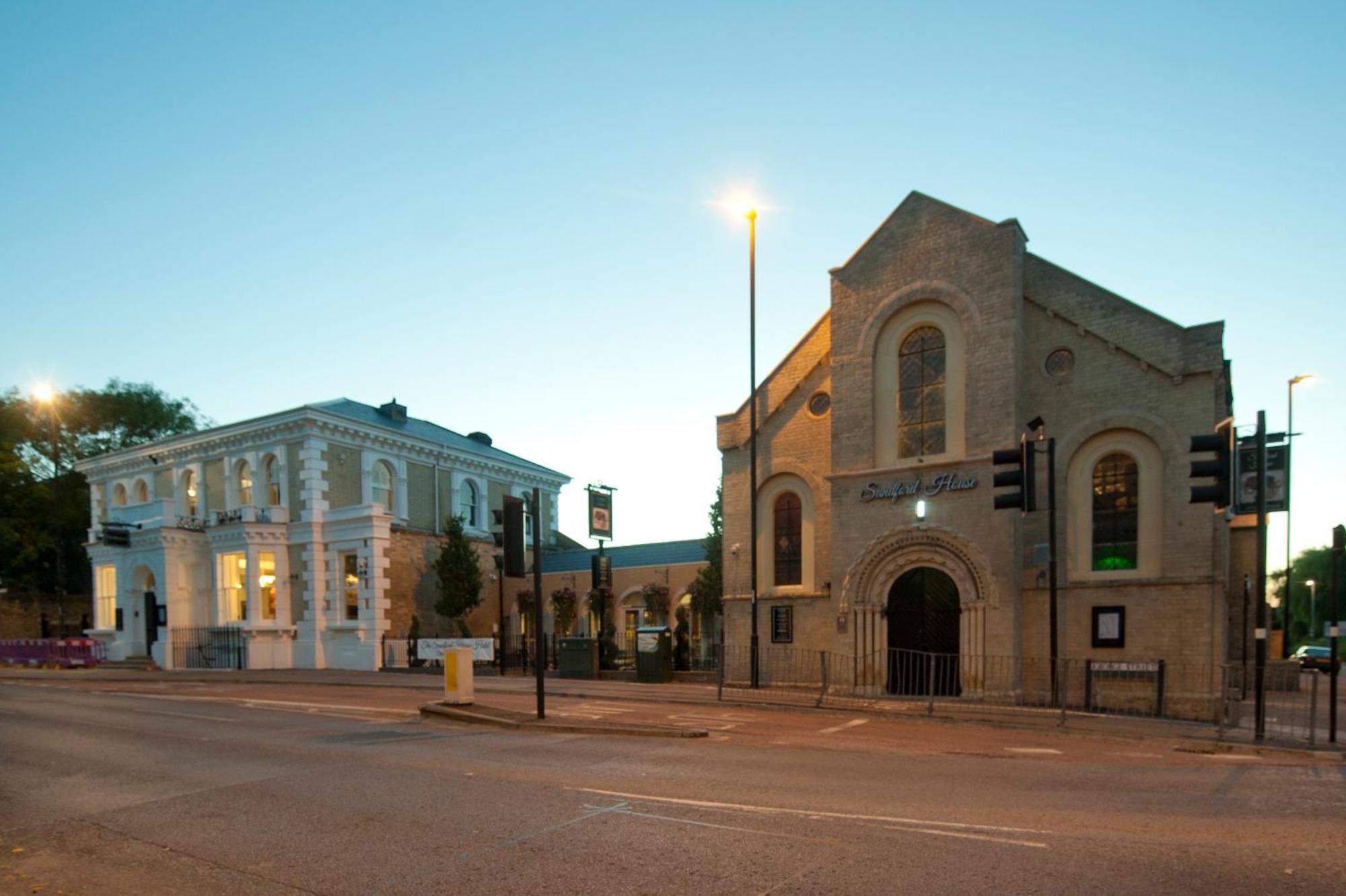 Sandford House Hotel Wetherspoon Huntingdon Zewnętrze zdjęcie