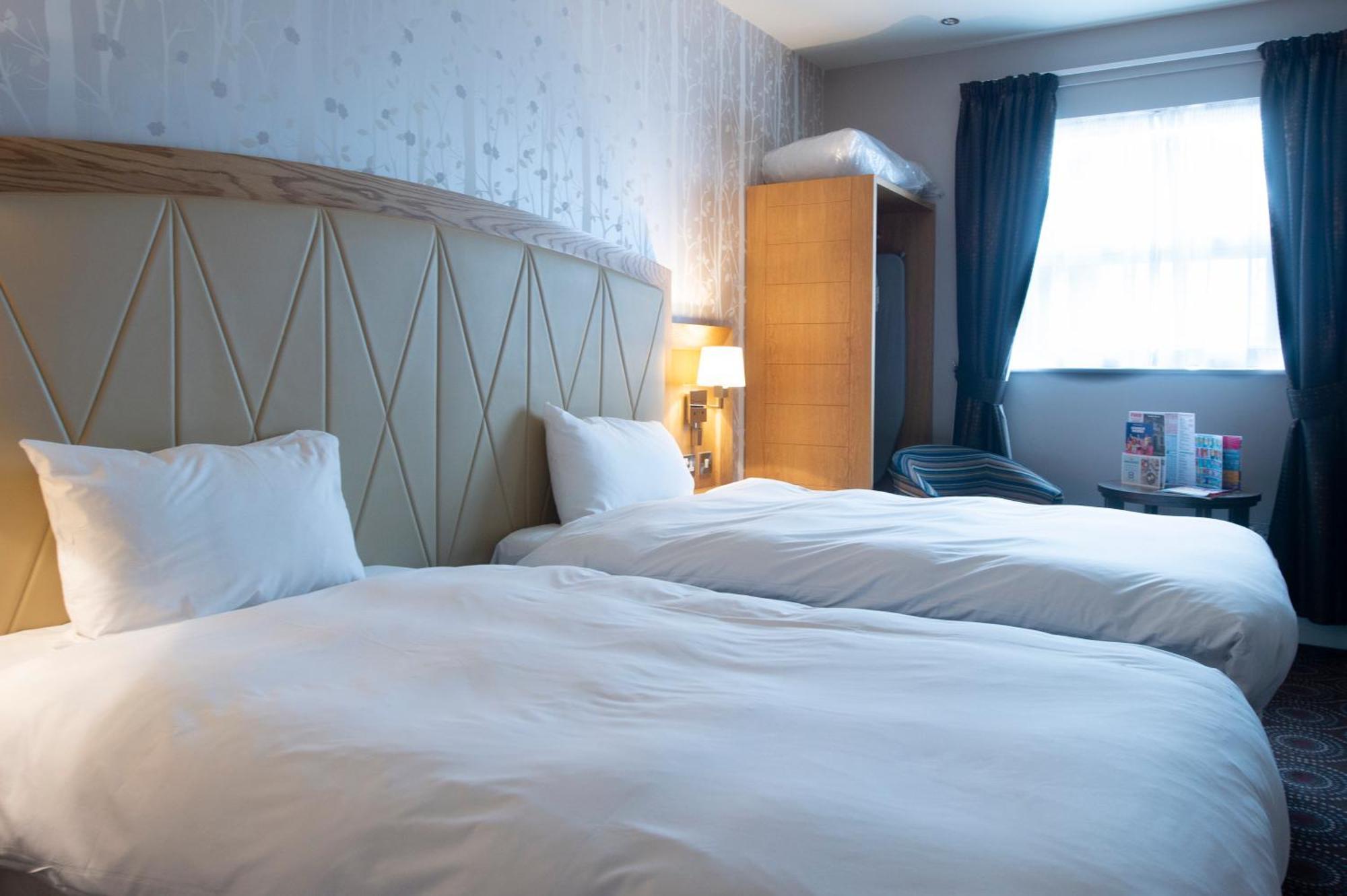 Sandford House Hotel Wetherspoon Huntingdon Zewnętrze zdjęcie