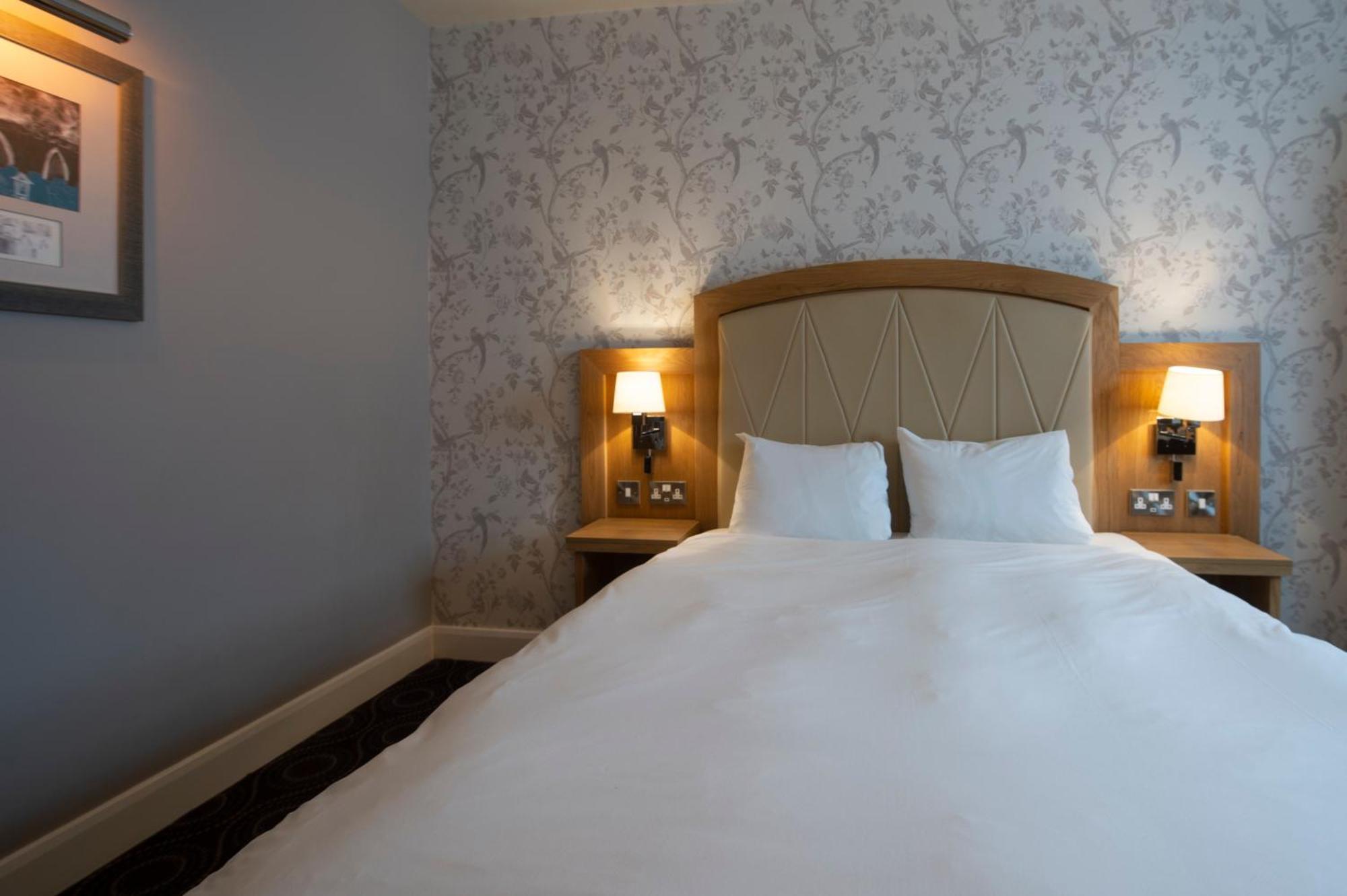 Sandford House Hotel Wetherspoon Huntingdon Zewnętrze zdjęcie